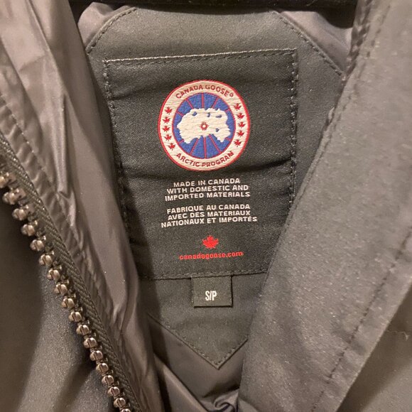 Shelburne Parka Black - Picture 3 of 8